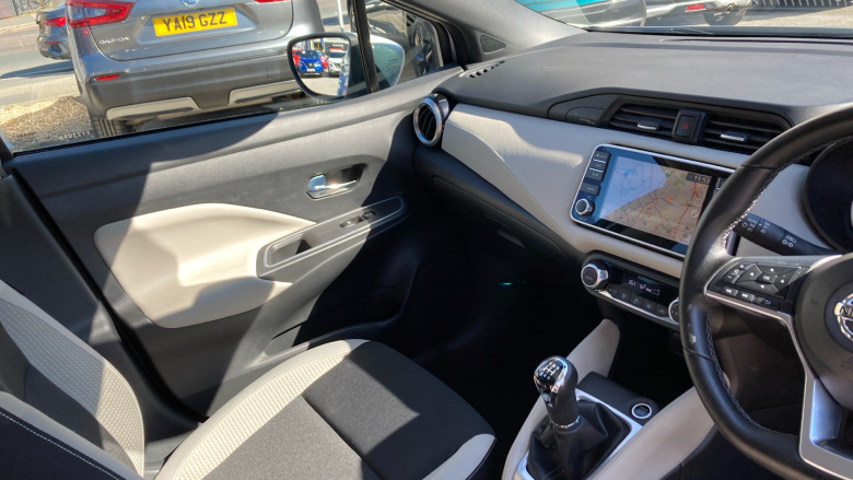 Nissan Micra 1.0 IG-T 92 Tekna 5dr Petrol Hatchback